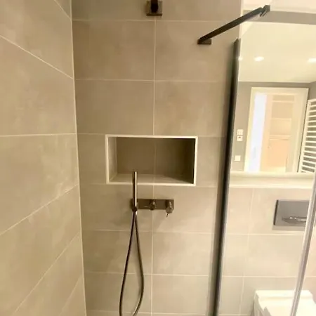 Luxury Brand New Flat With Terrace & Parking - Rtl1 Apartment *