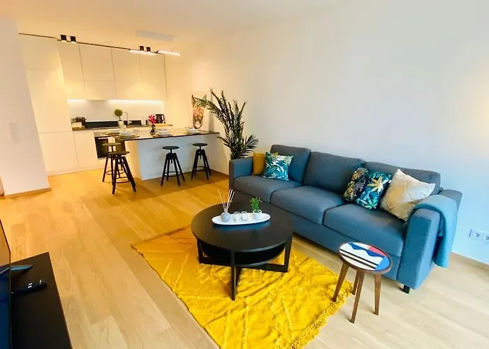 Lejlighed Luxury Brand New Flat With Terrace & Parking - Rtl1 *