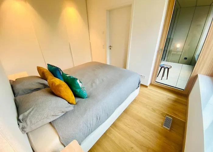 Luxury Brand New Flat With Terrace & Parking - Rtl1 *
